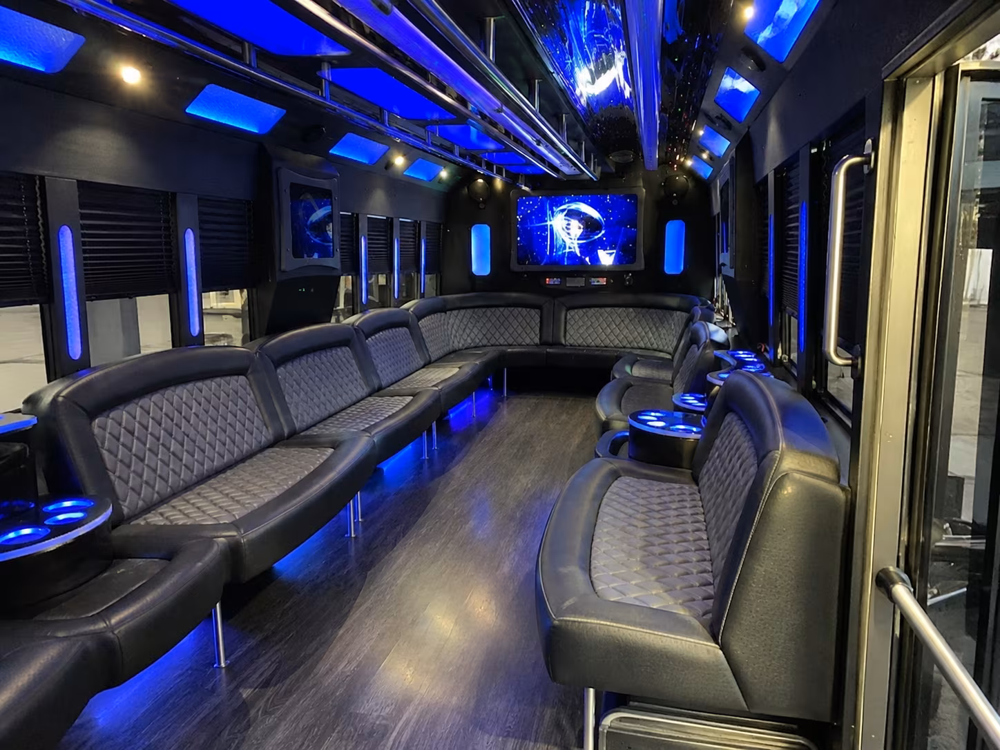 blog rent a bus to oakland zoo hero