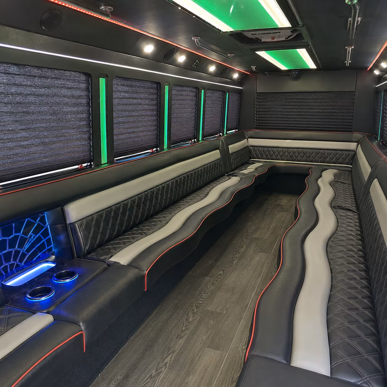 convention bus rentals for events at the oakland arena and nearby east bay venues