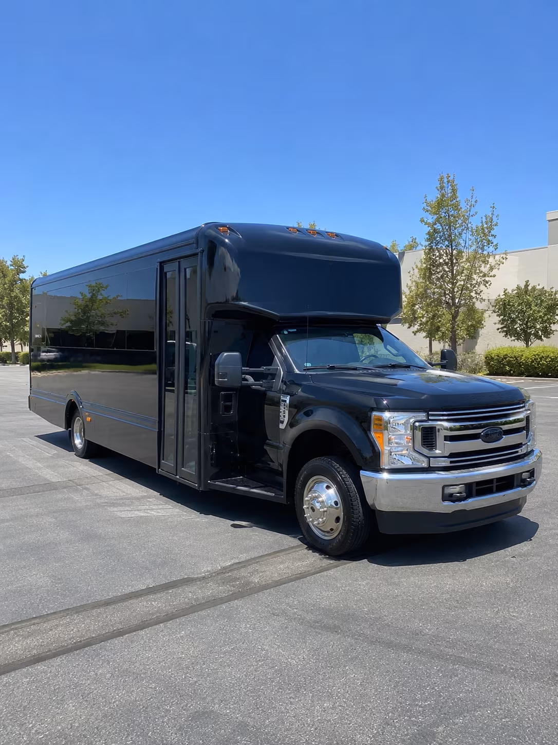 oakland anniversary party bus rental