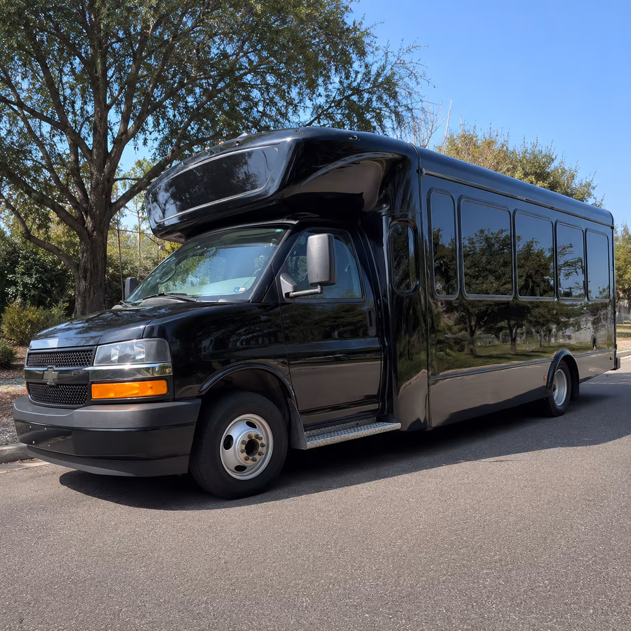 oakland concert party bus rental