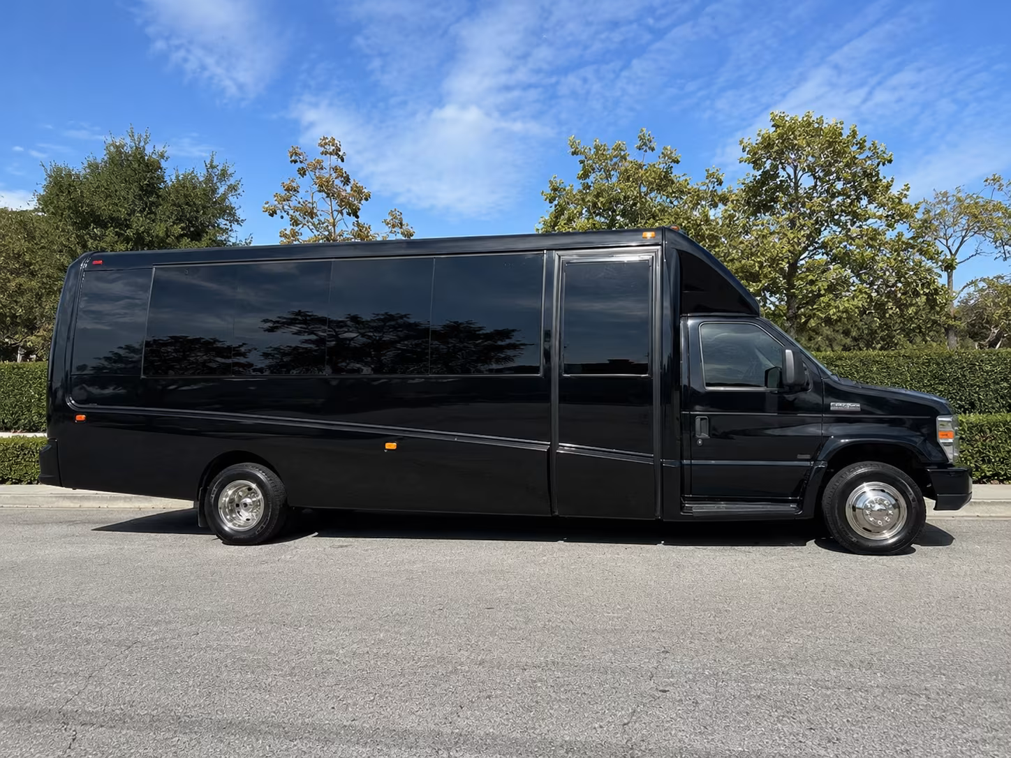 oakland convention transportation onboard seating