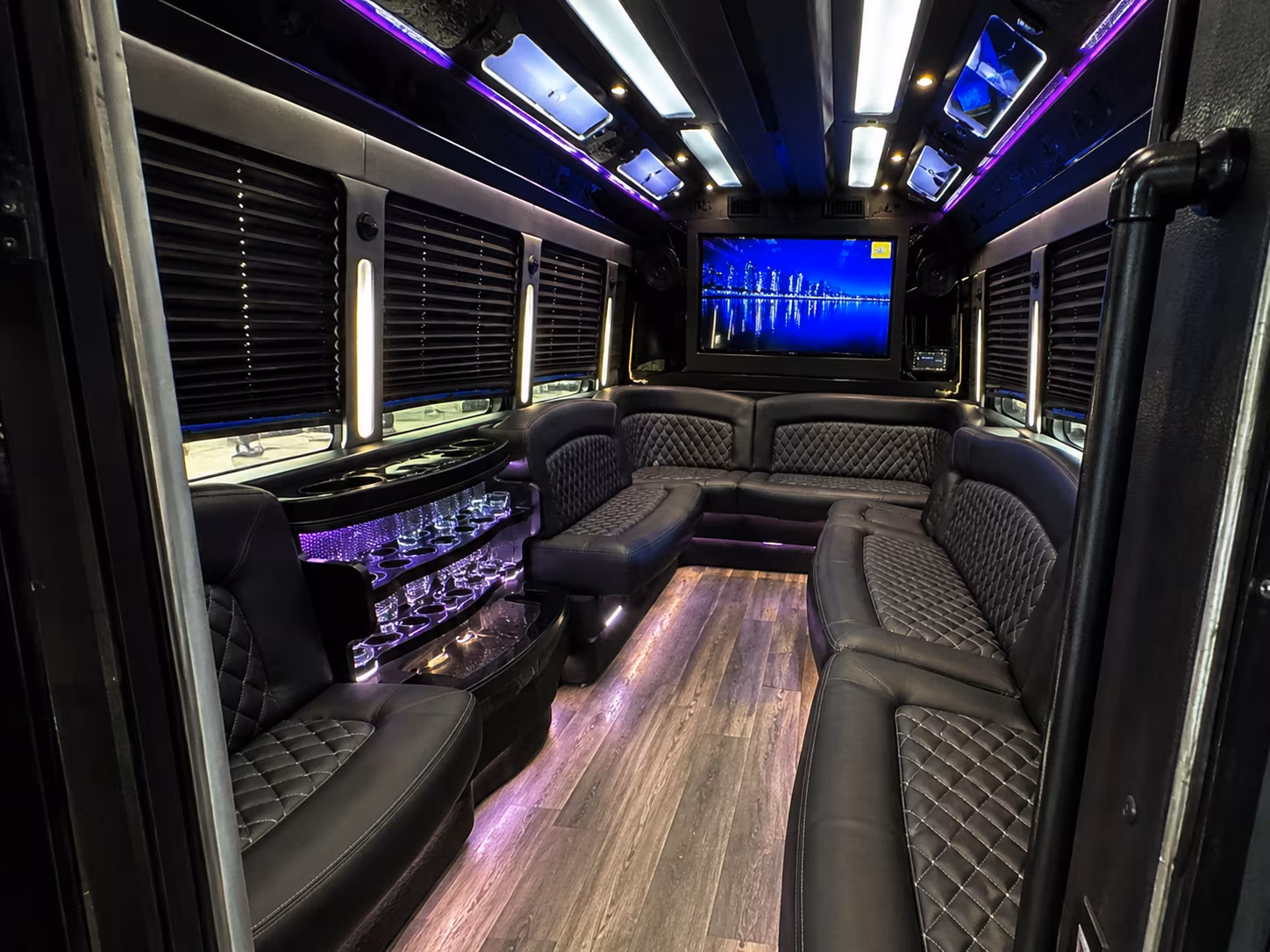 oakland corporate party bus rental