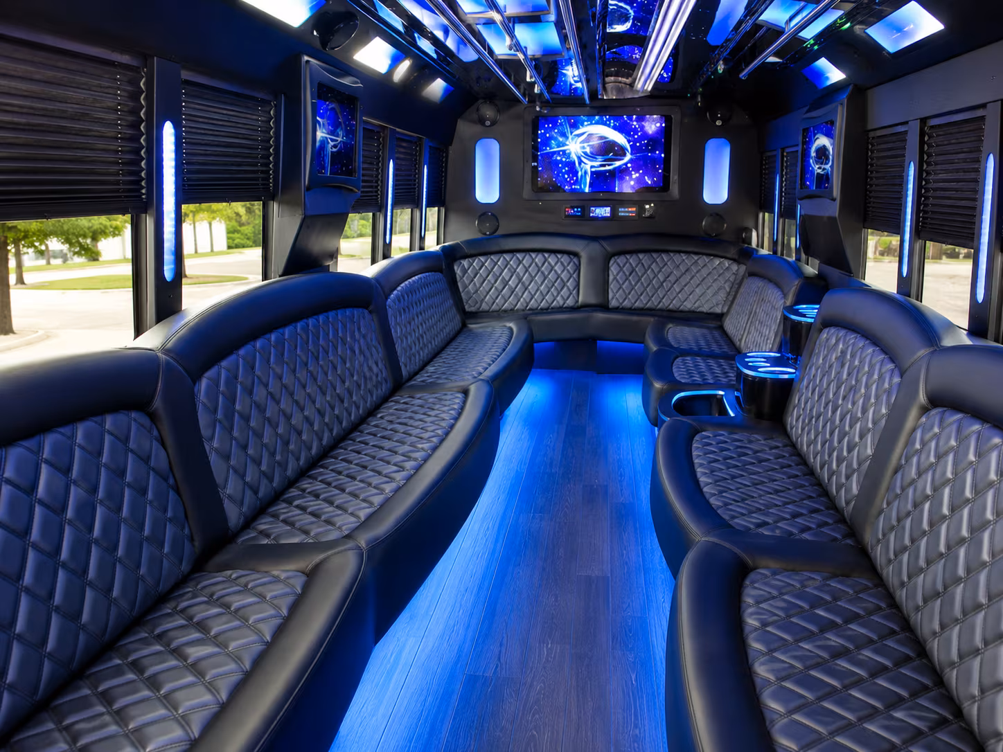 party bus rentals for oakland proms at henry j kaiser convention center and beyond