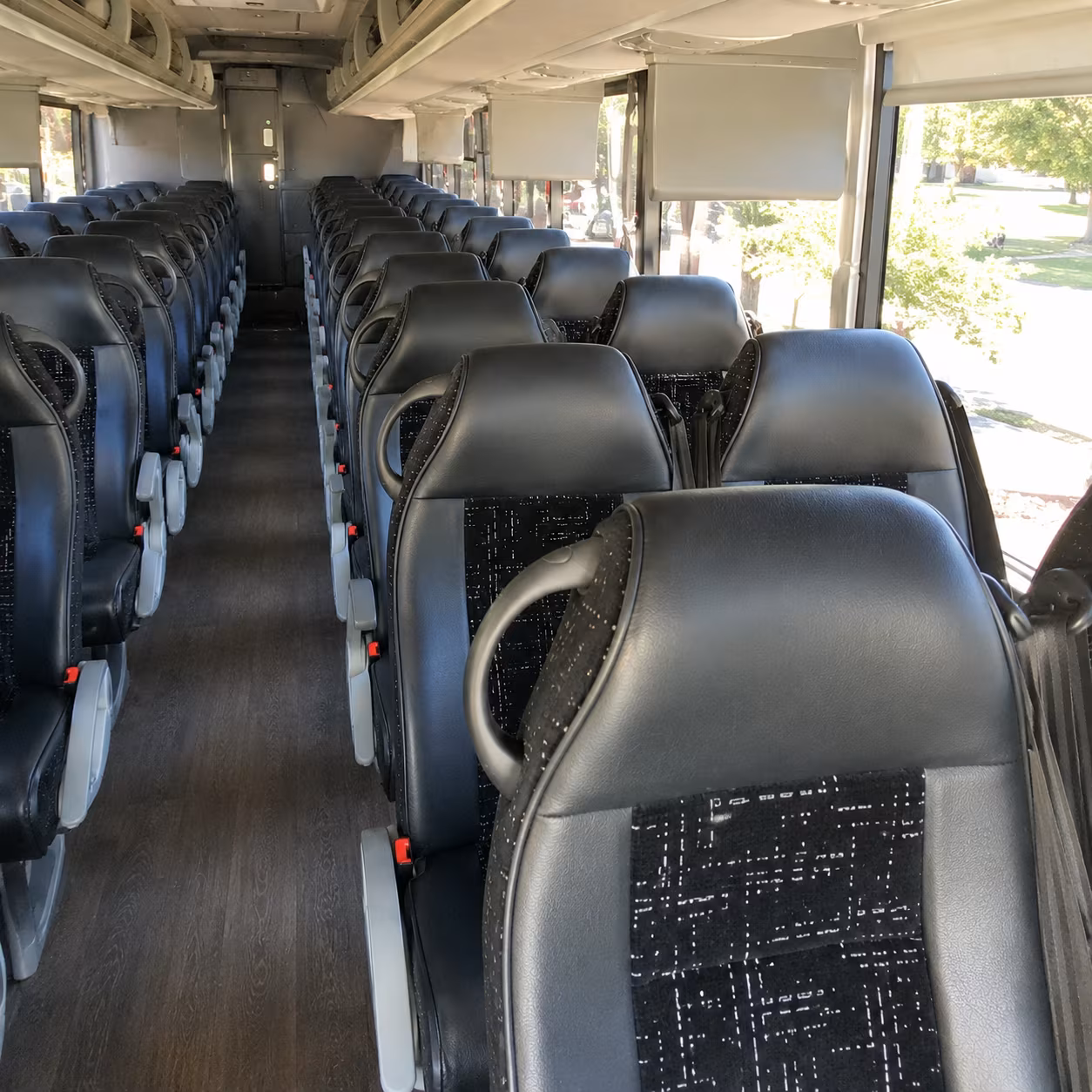 shuttle buses for oakland wedding guests between hotels and venues